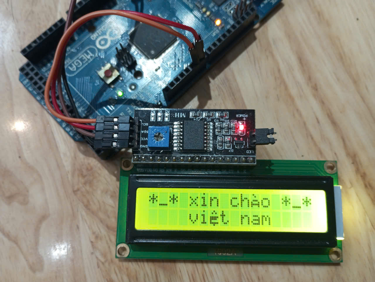 LCD in chữ xin chào Việt Nam bằng Arduino